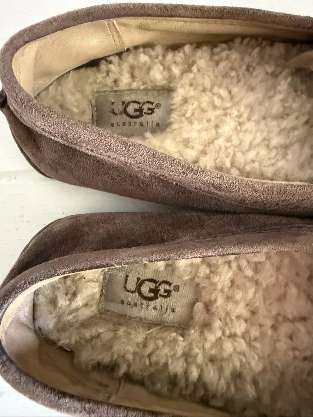 Vintage UGG Loafers 8.5 Australia Thelma 1681 Buckle Shearling Cozycore Y2K